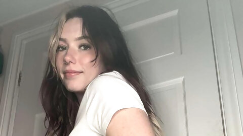 petite free vids